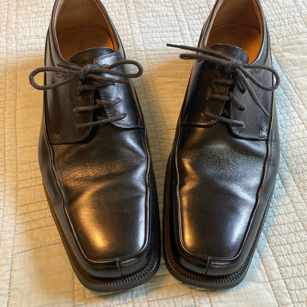 Florsheim Black Leather Oxfords with Polished Finish